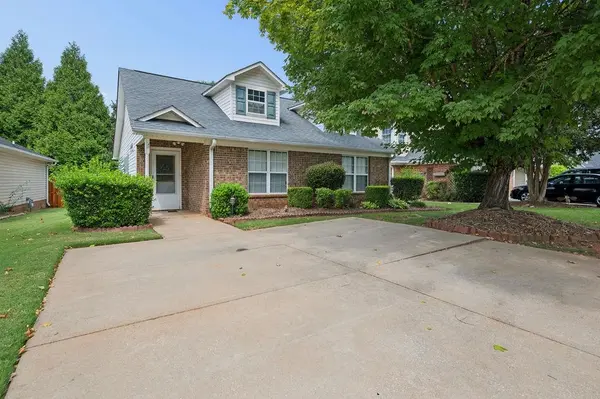 32 Arbours West Ln LN, Moore, SC 29369