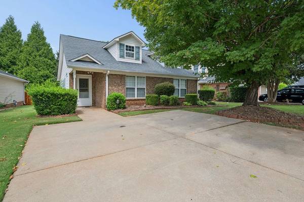 32 Arbours West Ln LN, Moore, SC 29369