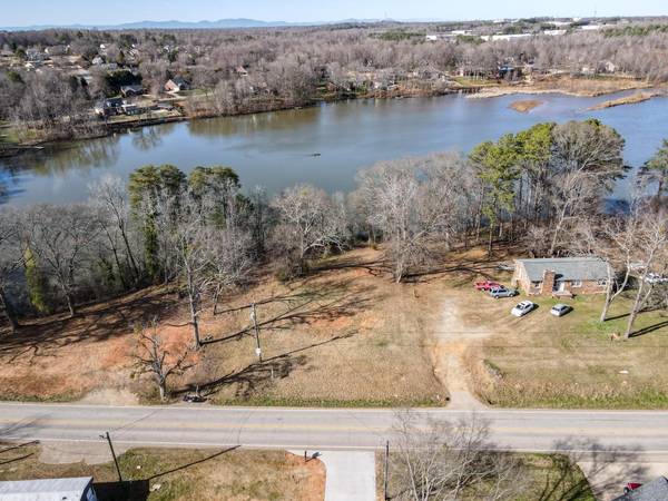 436 Berry Shoals RD, Duncan, SC 29334