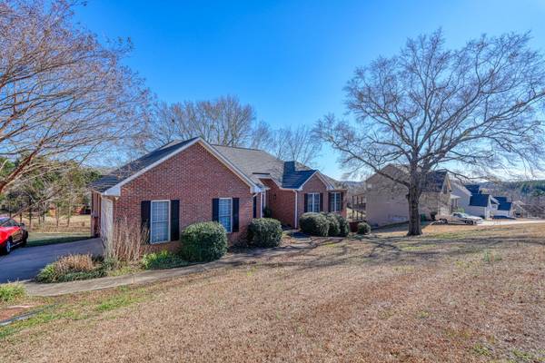 227 Saddlebrook DR, Moore, SC 29369