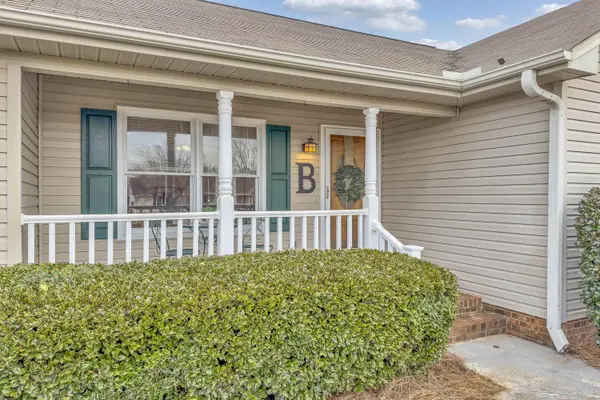 437 Cresthaven DR, Boiling Springs, SC 29316
