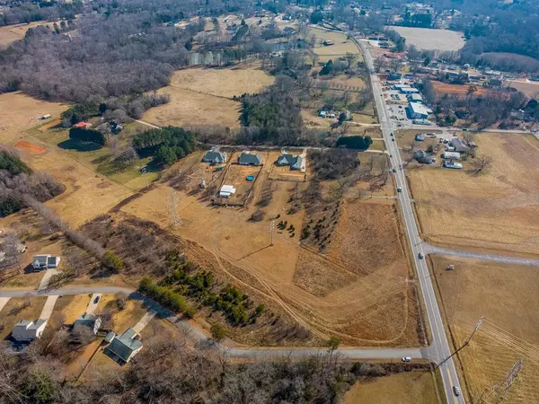 2448 Locust Hill RD, Taylors, SC 29687