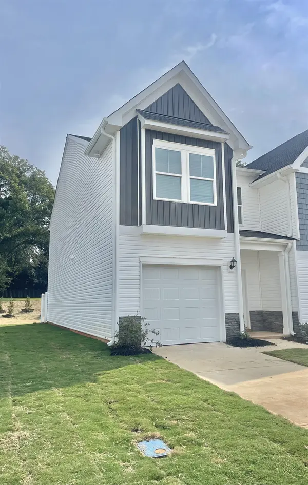 2044 Hillman WAY, Roebuck, SC 29376