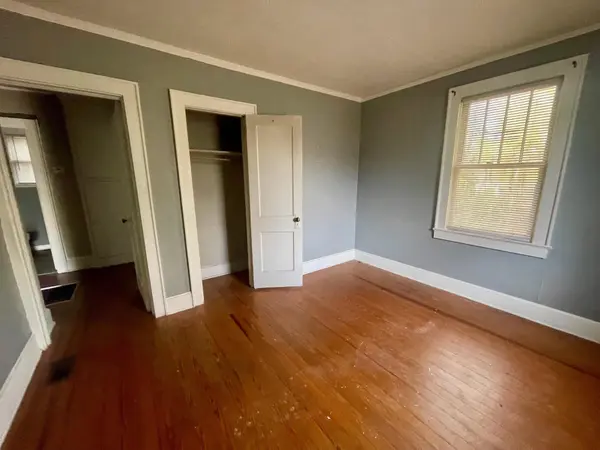 2368 Boyd RD, Spartanburg, SC 29302