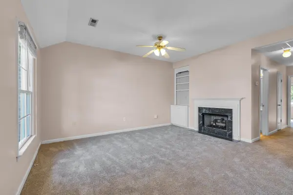 350 W Pointe DR, Spartanburg, SC 29301