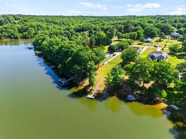 111 Michelle DR, Chesnee, SC 29323