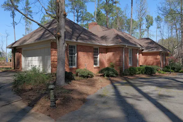 106 Carolina Club DR, Spartanburg, SC 29306