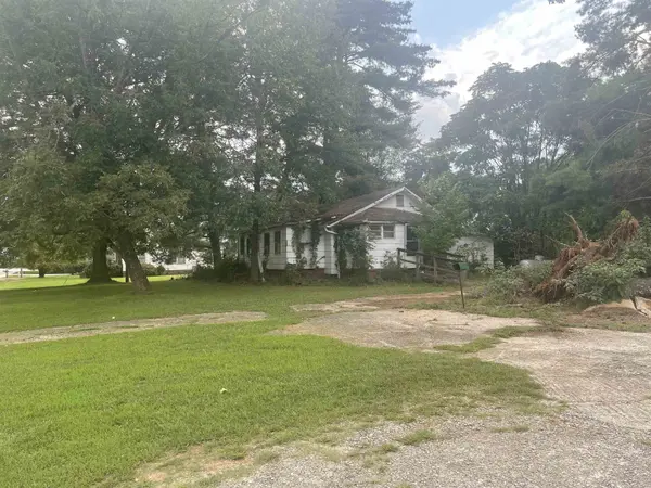 8403 Valley Falls Roads, Boiling Springs, SC 29316