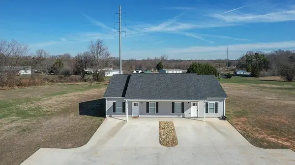 Bishop RD, Inman, SC 29349