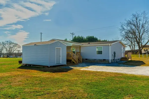 Bishop RD, Inman, SC 29349