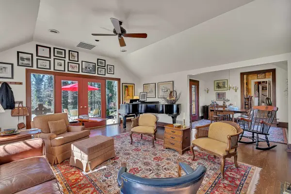 112 Rosewood LN, Spartanburg, SC 29302