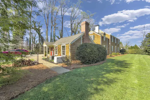 112 Rosewood LN, Spartanburg, SC 29302