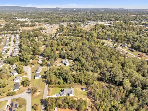 1025 Saluda Lake RD, Greenville, SC 29617