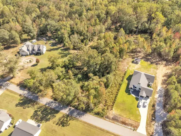 1025 Saluda Lake RD, Greenville, SC 29617