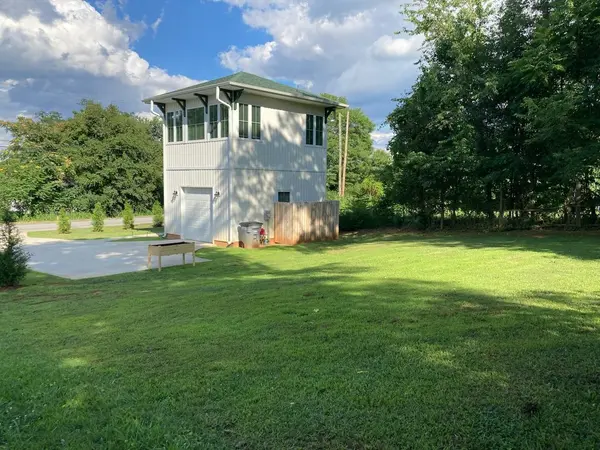 25 Ledbetter ST, Greenville, SC 29611