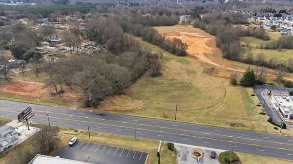 11031 Asheville HWY, Inman, SC 29349