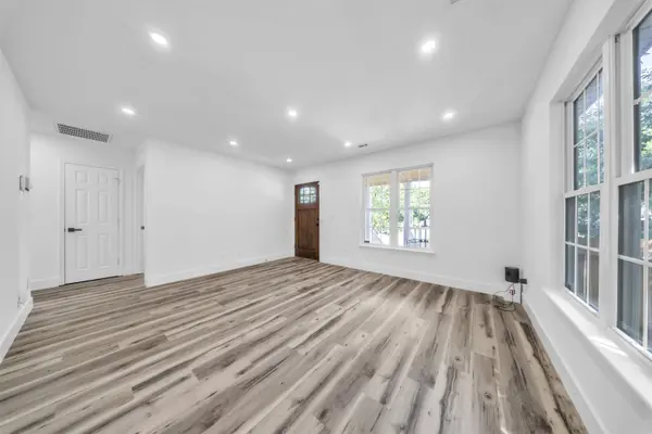 409 Gower ST, Greenville, SC 29611