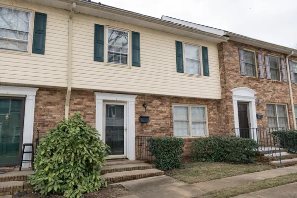 1466 B Dover RD, Spartanburg, SC 29301