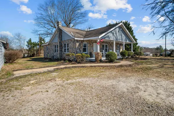 1943 Big Island RD, Rutherfordton, NC 28139