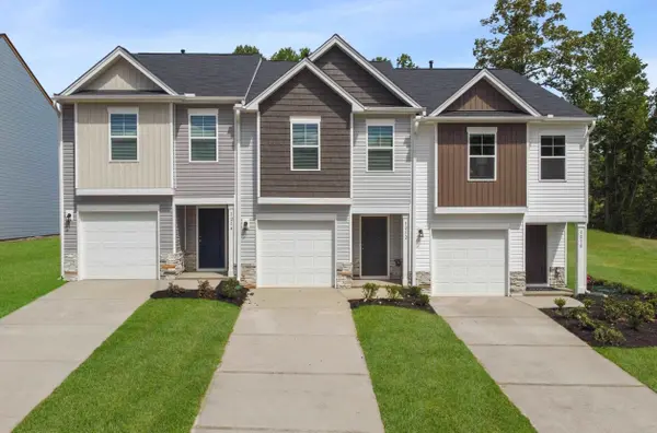 1294 Forestbrook LN, Spartanburg, SC 29303
