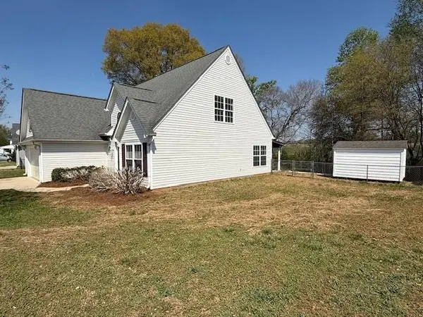 238 Waxberry CT, Boiling Springs, SC 29316