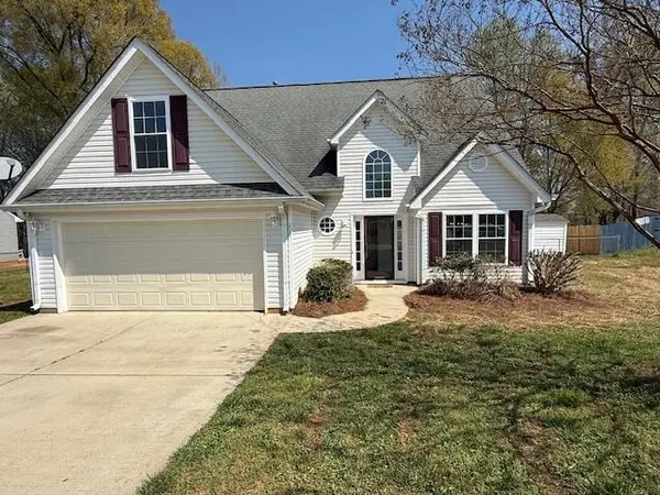 238 Waxberry CT, Boiling Springs, SC 29316