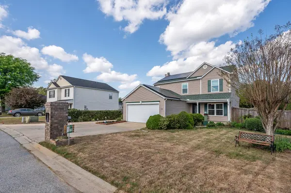 8 Single Oak CT, Fountain Inn, SC 29644