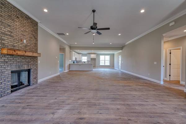 753 Ruby Golightly DR, Inman, SC 29349