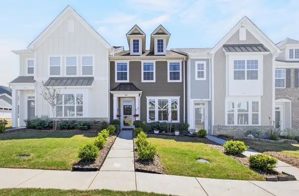 307 Novelty DR, Greer, SC 29651