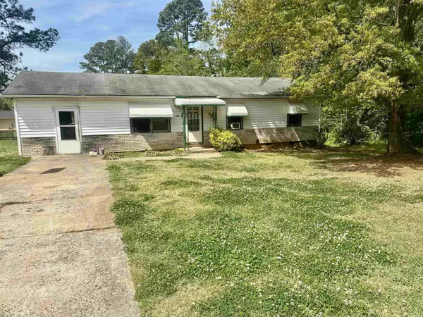 125 Camellia CIR, Gaffney, SC 29341