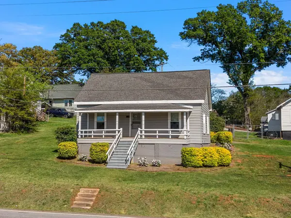 8328 Valley Falls RD, Boiling Springs, SC 29316