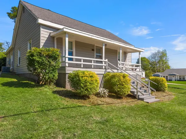 8328 Valley Falls RD, Boiling Springs, SC 29316