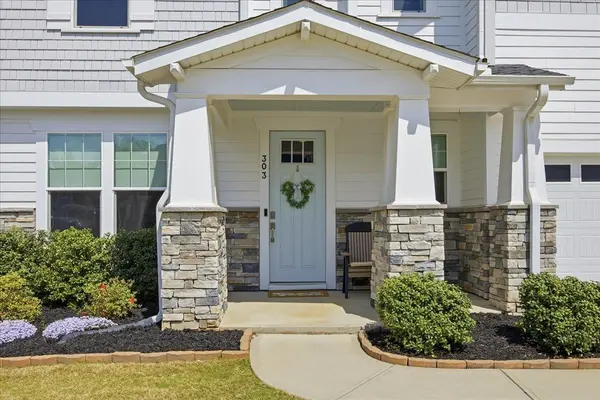 303 Durness DR, Simpsonville, SC 29681-4190