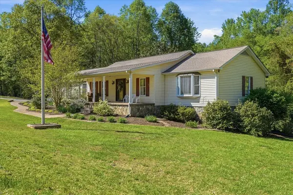 310 Holly Springs RD, Inman, SC 29349