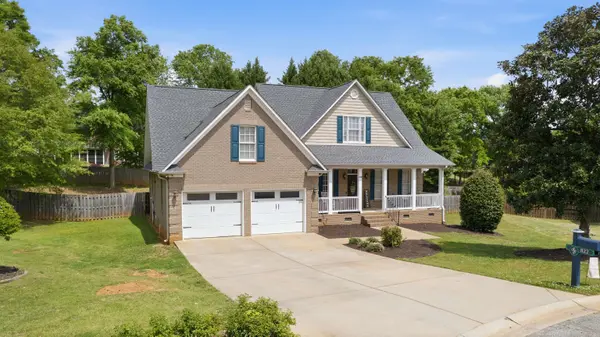 822 Tapestry CT, Boiling Springs, SC 29316