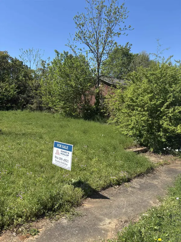 330 Northview ST, Spartanburg, SC 29302-1173