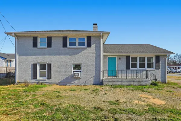 3 Rangeview CIR, Greenville, SC 29617-3161