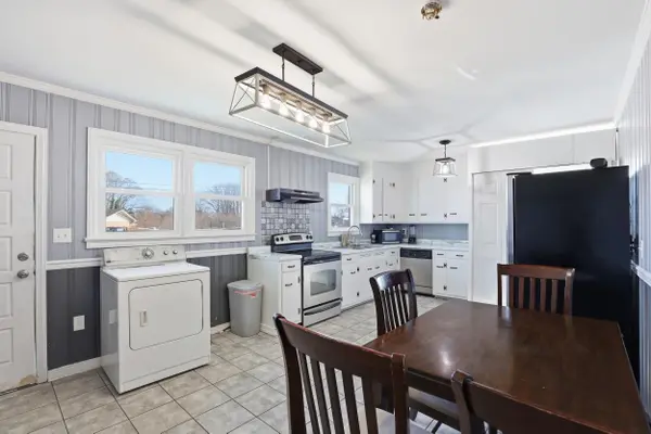 3 Rangeview CIR, Greenville, SC 29617-3161