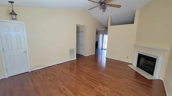 132 HIGH MEADOWS LN, Greer, SC 29651
