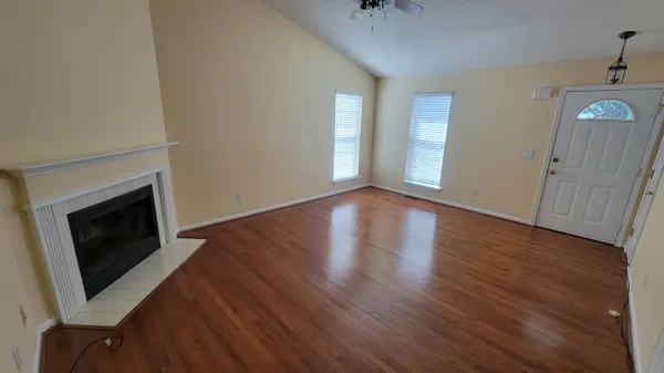 132 HIGH MEADOWS LN, Greer, SC 29651