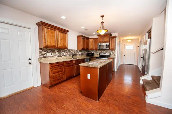 140 Manor House LN, Chesnee, SC 29323-8327