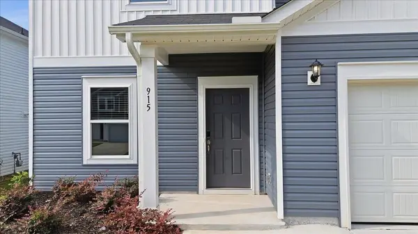 915 Rising Oak CT, Spartanburg, SC 29301