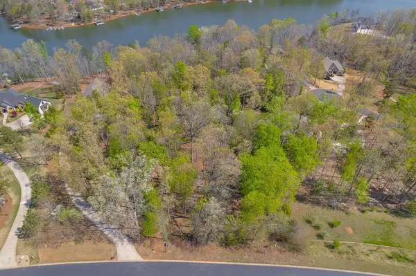 356 Country Oak RD, Chesnee, SC 29323