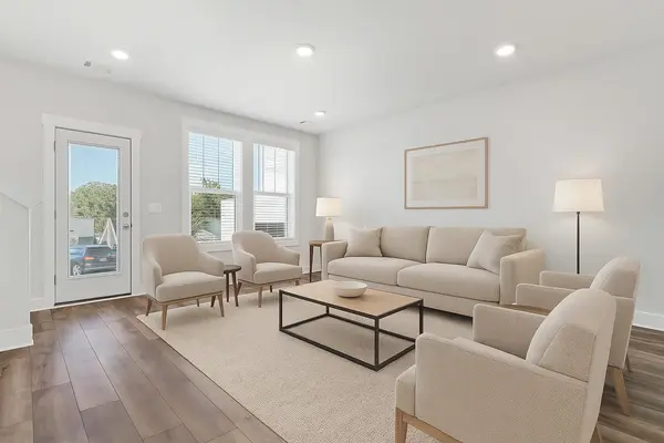 207 Dalmatian DR, Spartanburg, SC 29307-1089