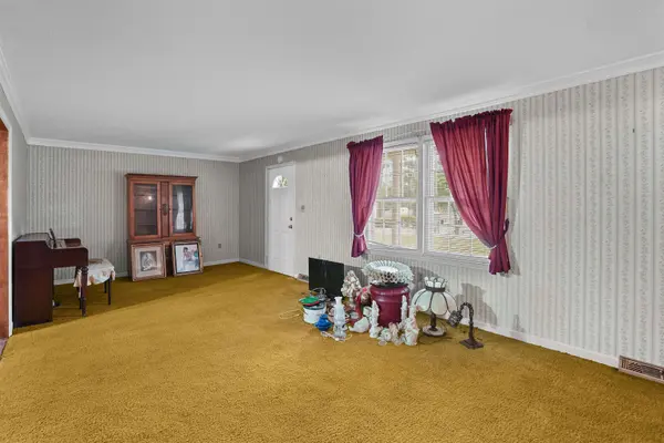 413 Spruce ST, Spartanburg, SC 29303-3937