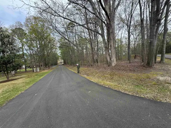 209 Cedar CIR, Chesnee, SC 29323