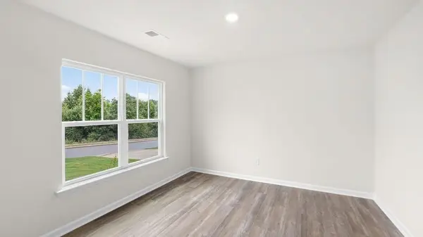 2122 Pierett CIR, Woodruff, SC 29388