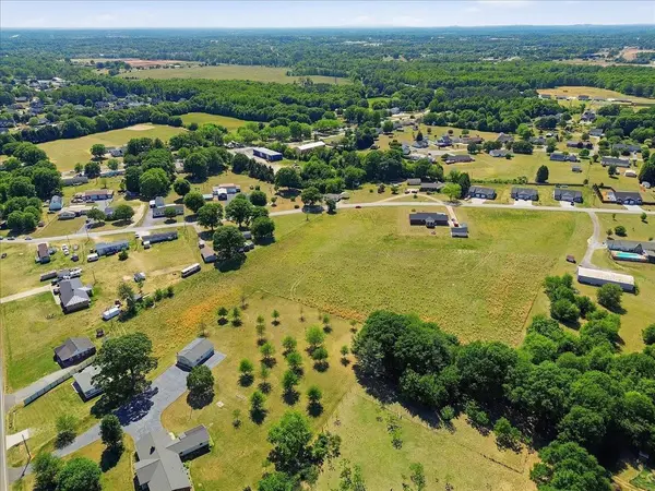 0 Berry RD, Boiling Springs, SC 29316