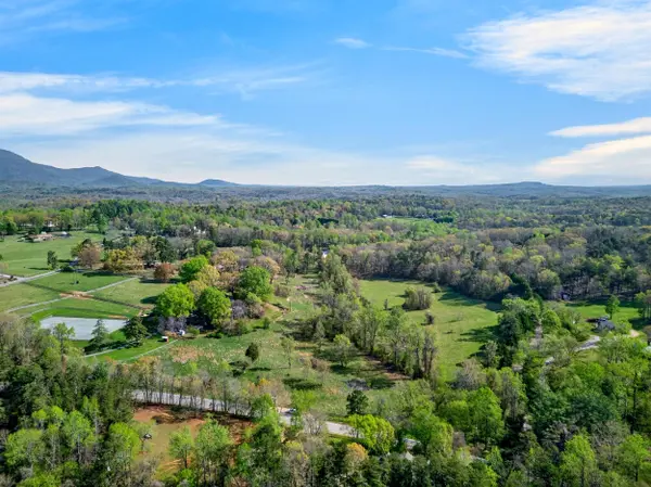 000 Blockhouse RD, Landrum, SC 29356-0000
