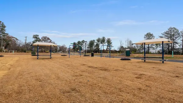 817 Embark CIR, Greer, SC 29651